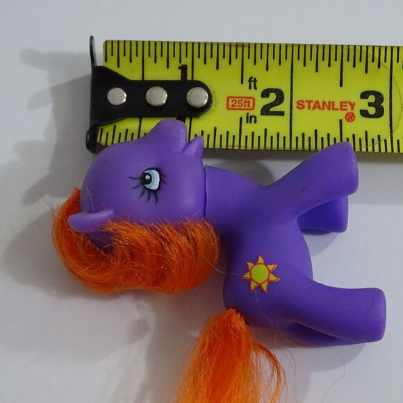 Gi-Go Purple Toy Pony Figurine With Orange Hair Sun Symbol Plastic 2.5 inch - Picture 6 of 6